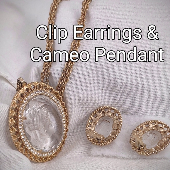 2pc Vintage Whiting and Davis Glass Intaglio Cameo Set - Picture 5 of 11